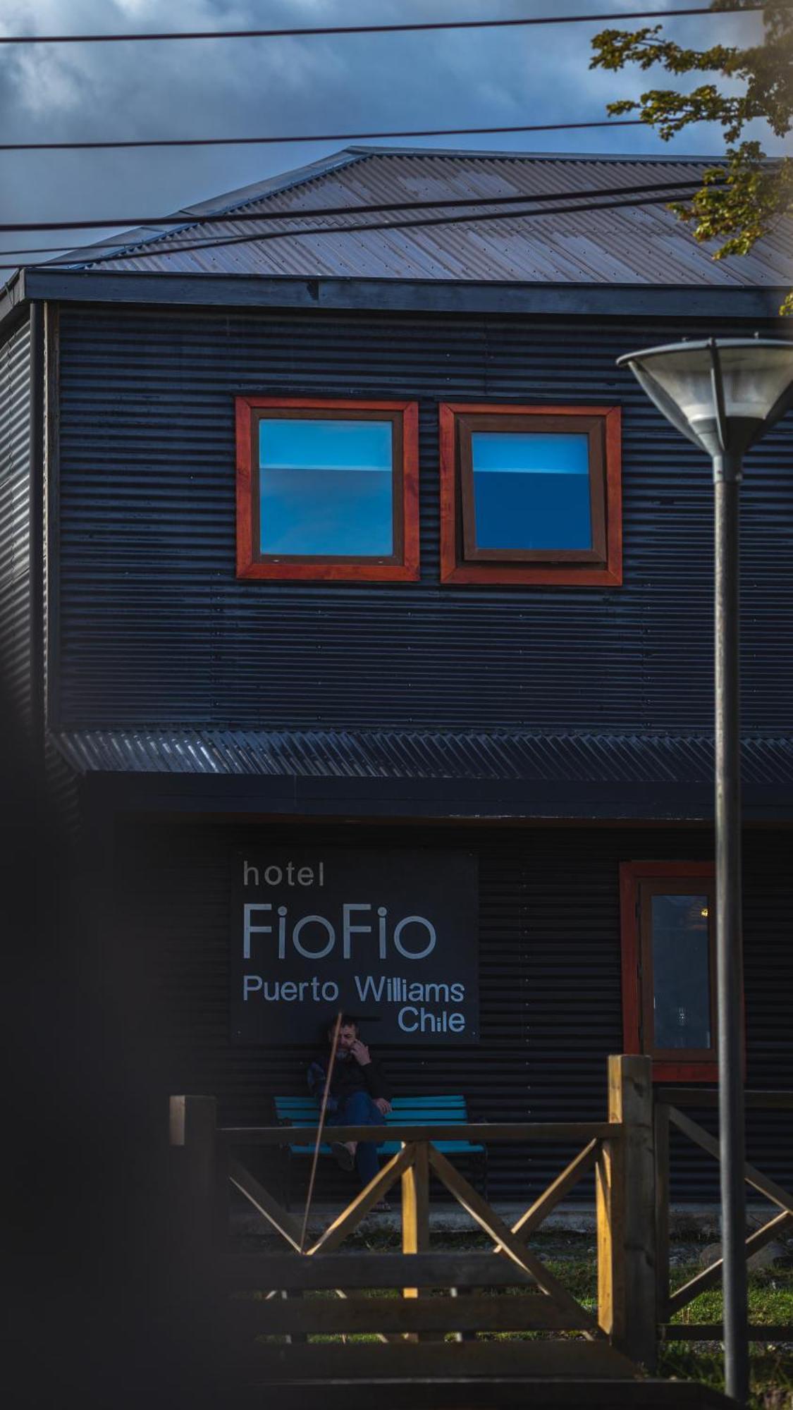 Hotel Fiofio Spa Puerto Williams Exterior photo